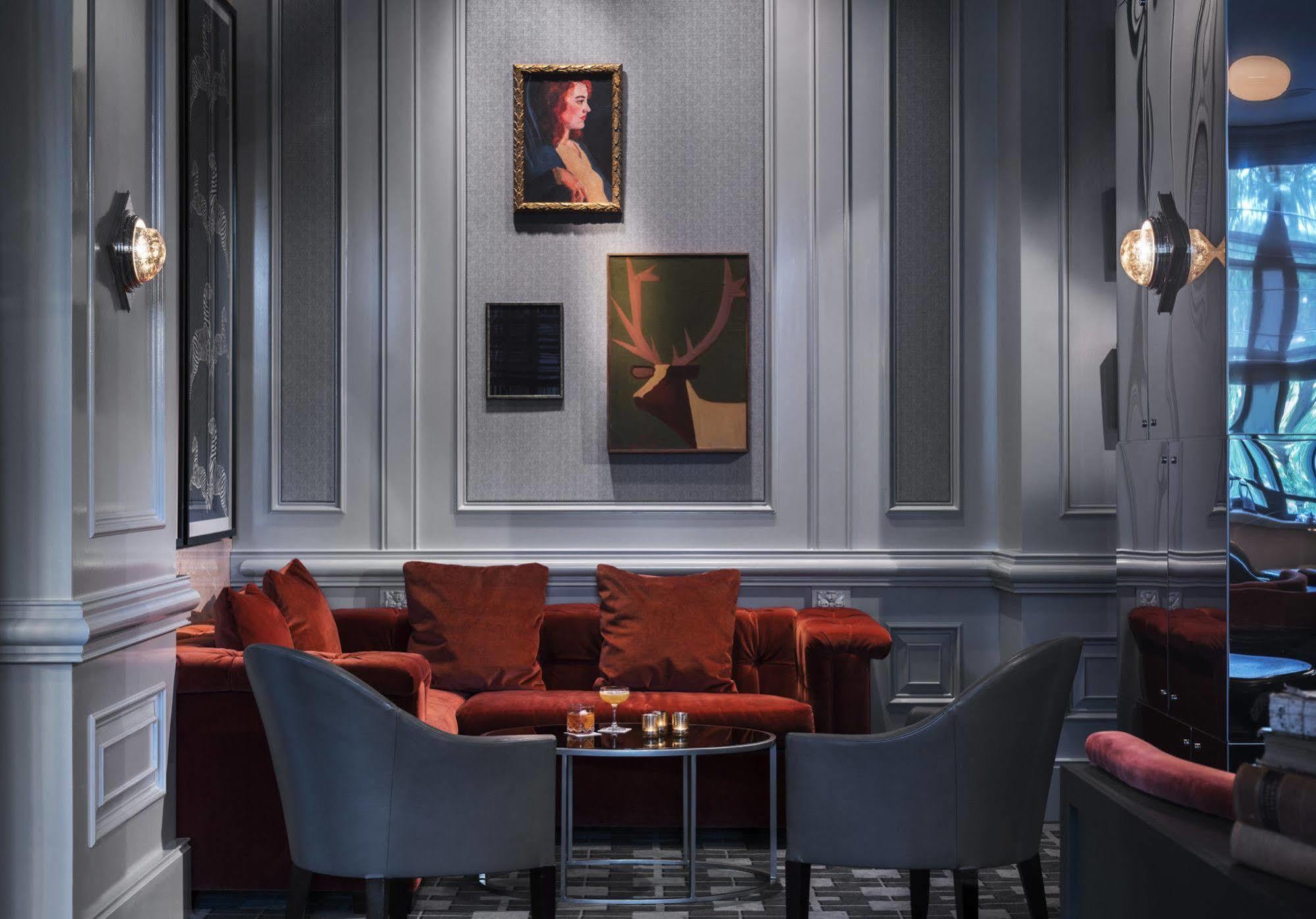Four Seasons Hotel 4*